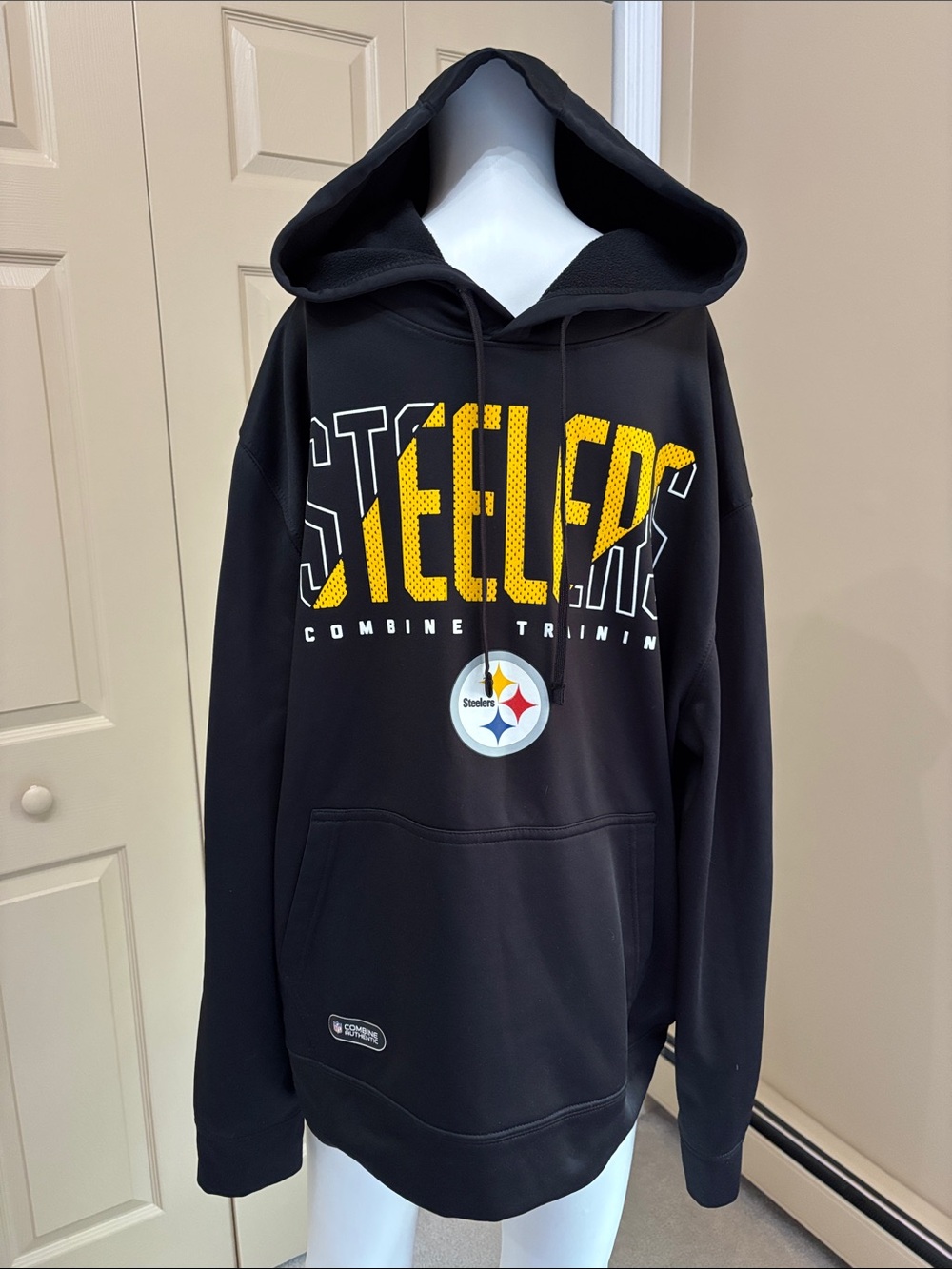 NFL Team Apparel STEELERS hoodie